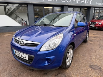 Used Hyundai i20 2011 for sale - 77520139: Photo