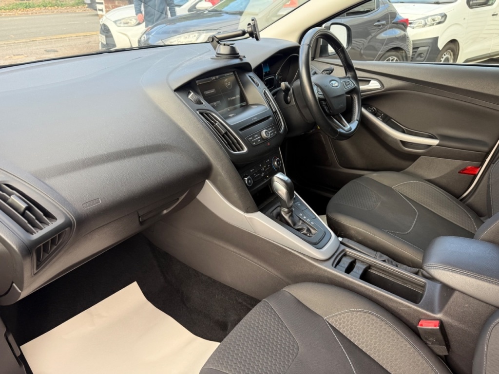 Used Ford Focus 2015 for sale - 76197149: Photo 23