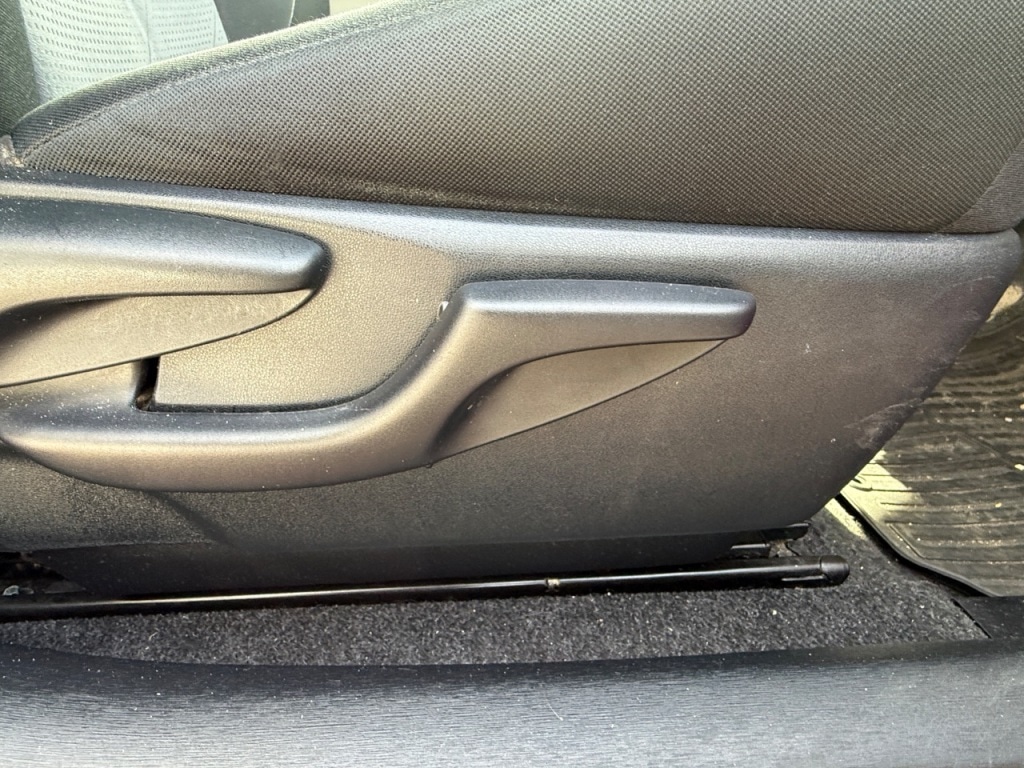 Used Toyota IQ 2014 for sale - 76641974: Photo 19