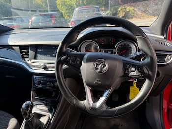 Used Vauxhall Astra 2016 for sale - 79429957: Photo