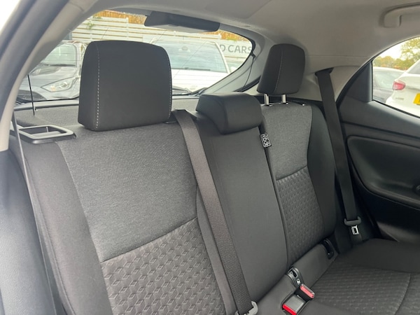 Used Toyota Yaris 2023 for sale - 76290915: Photo 18