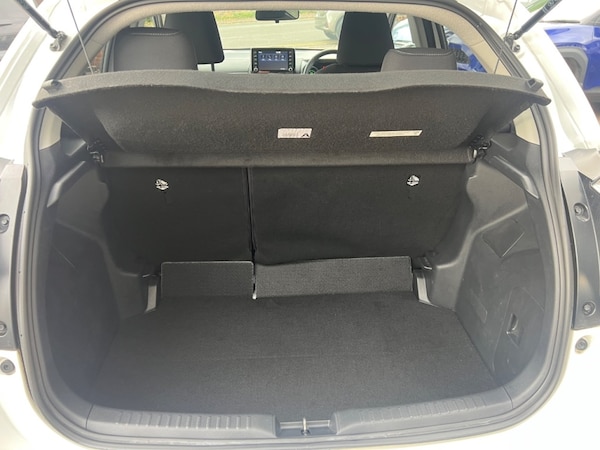 Used Toyota Yaris 2023 for sale - 76290915: Photo 23