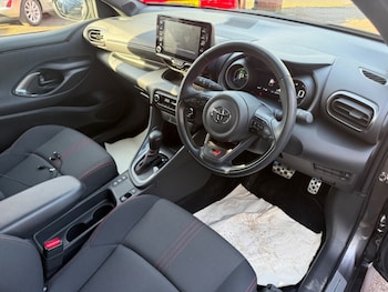 Used Toyota Yaris 2023 for sale - 78500378: Photo