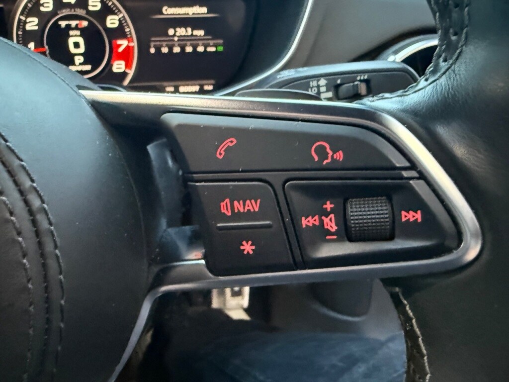 Used Audi TT 2015 for sale - 76782848: Photo 14