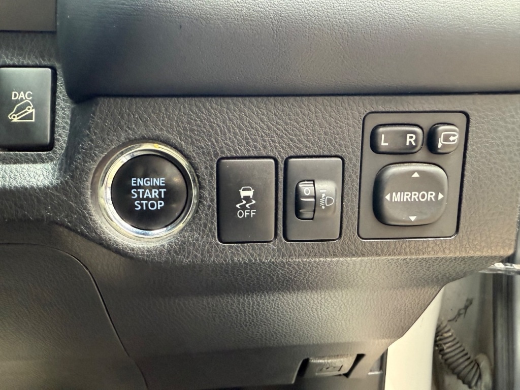 Used Toyota RAV4 2013 for sale - 75516151: Photo 11