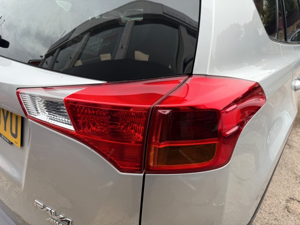 Used Toyota RAV4 2013 for sale - 75516151: Photo 17