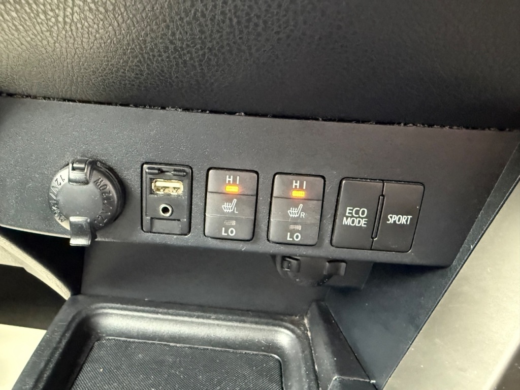 Used Toyota RAV4 2013 for sale - 75516151: Photo 6