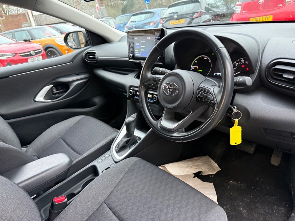 Used Toyota Yaris 2022 for sale - 76798615: Photo 21