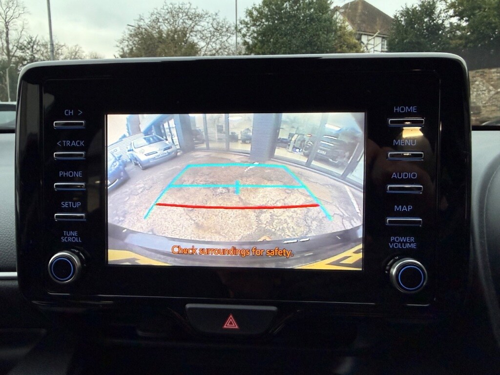 Used Toyota Yaris 2022 for sale - 76798615: Photo 6