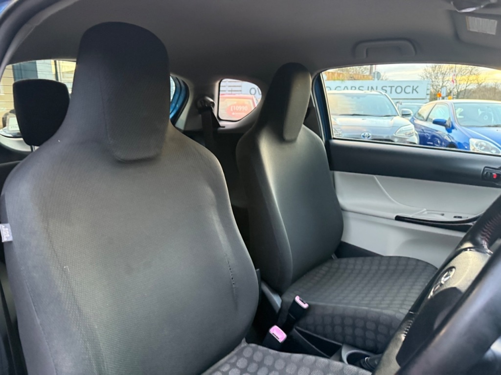 Used Toyota IQ 2012 for sale - 76588550: Photo 10