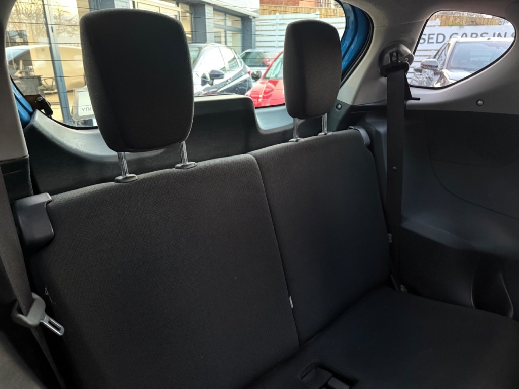 Used Toyota IQ 2012 for sale - 76588550: Photo 11