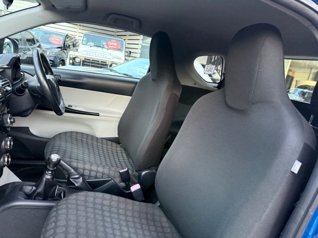 Used Toyota IQ 2012 for sale - 76588550: Photo 15
