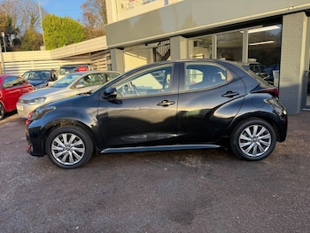 Used Toyota Yaris 2022 for sale - 76641981: Photo