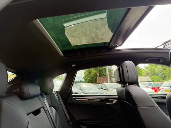 Used Porsche Macan 2024 for sale - 74805816: Photo 38