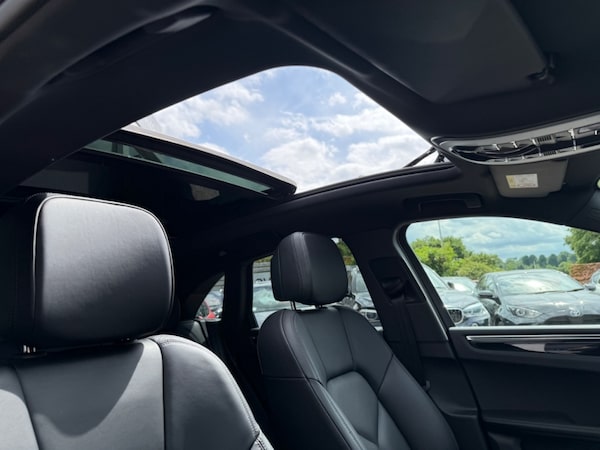 Used Porsche Macan 2024 for sale - 74805816: Photo 4