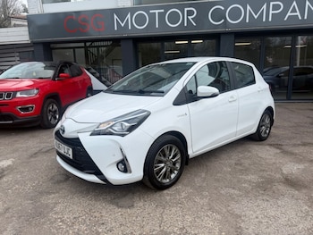 Used Toyota Yaris 2017 for sale - 77747473: Photo