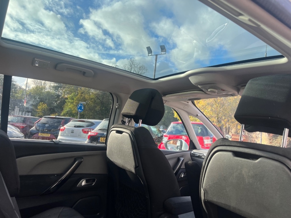 Used Citroen C4 Grand Picasso 2017 for sale - 76345073: Photo 4