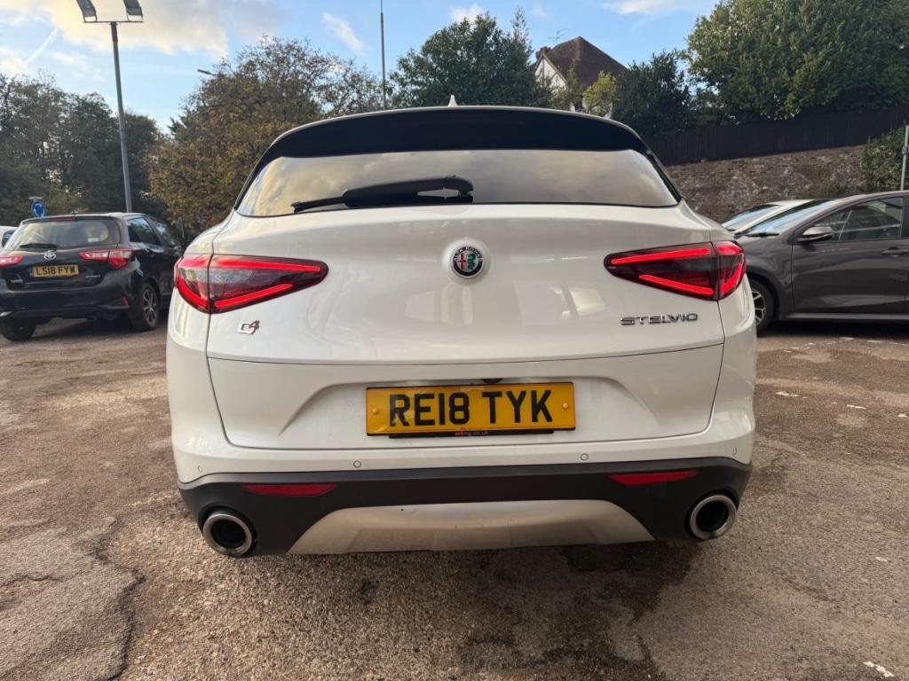Used Alfa Romeo Stelvio 2018 for sale - 76363171: Photo 11