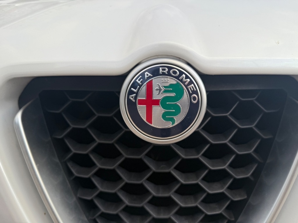 Used Alfa Romeo Stelvio 2018 for sale - 76363171: Photo 18