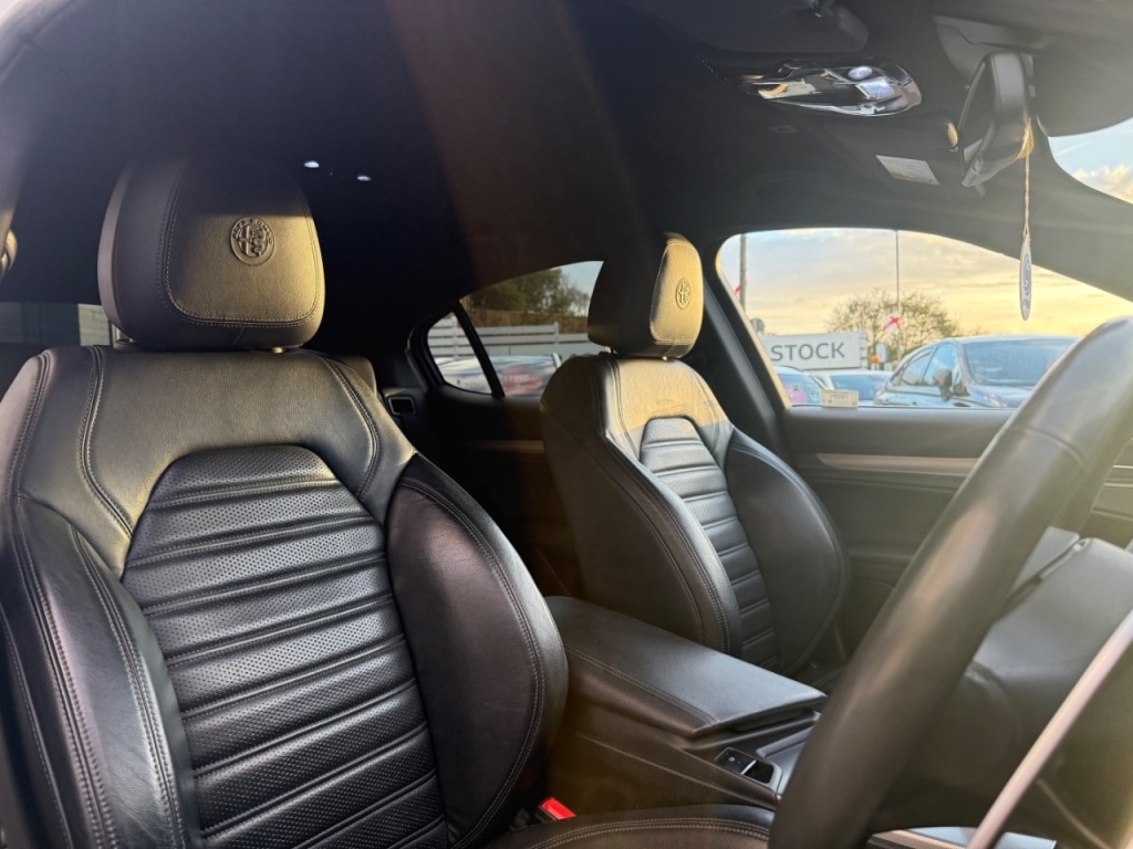 Used Alfa Romeo Stelvio 2018 for sale - 76363171: Photo 24