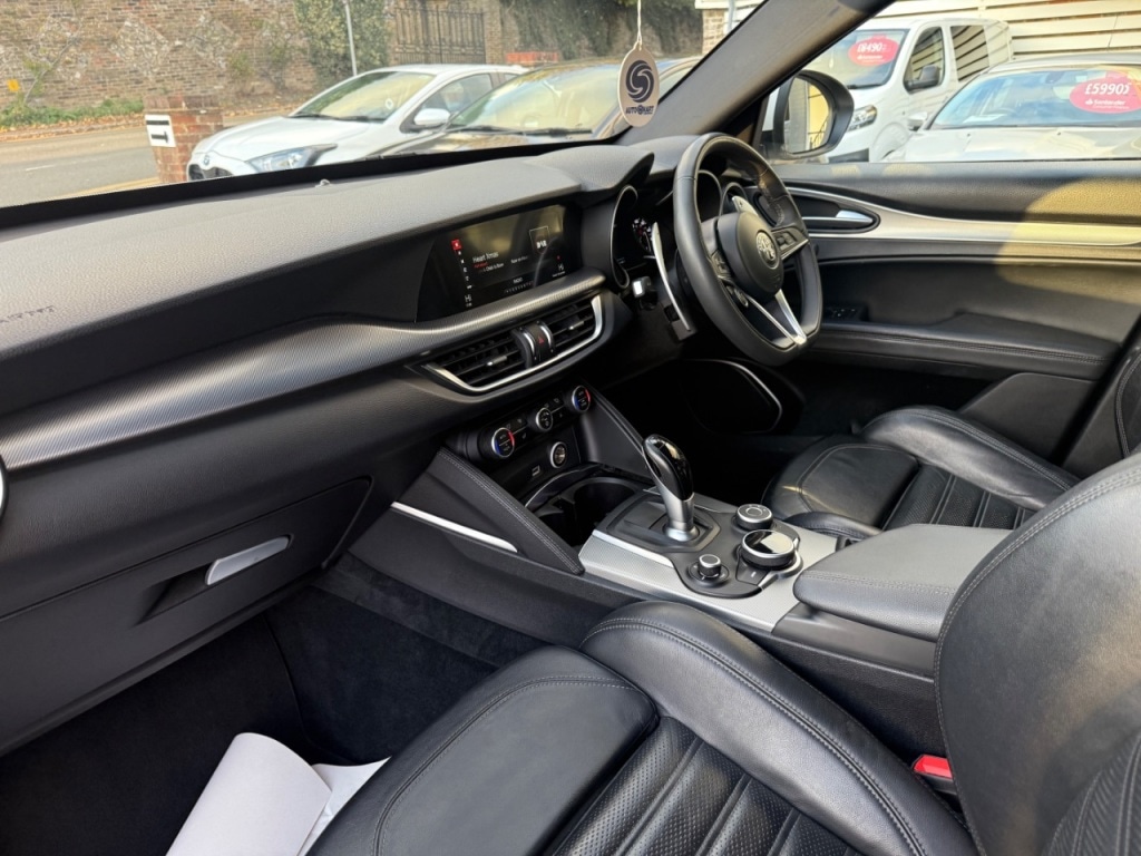 Used Alfa Romeo Stelvio 2018 for sale - 76363171: Photo 30