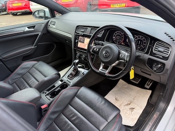 Used Volkswagen Golf 2019 for sale - 77394088: Photo