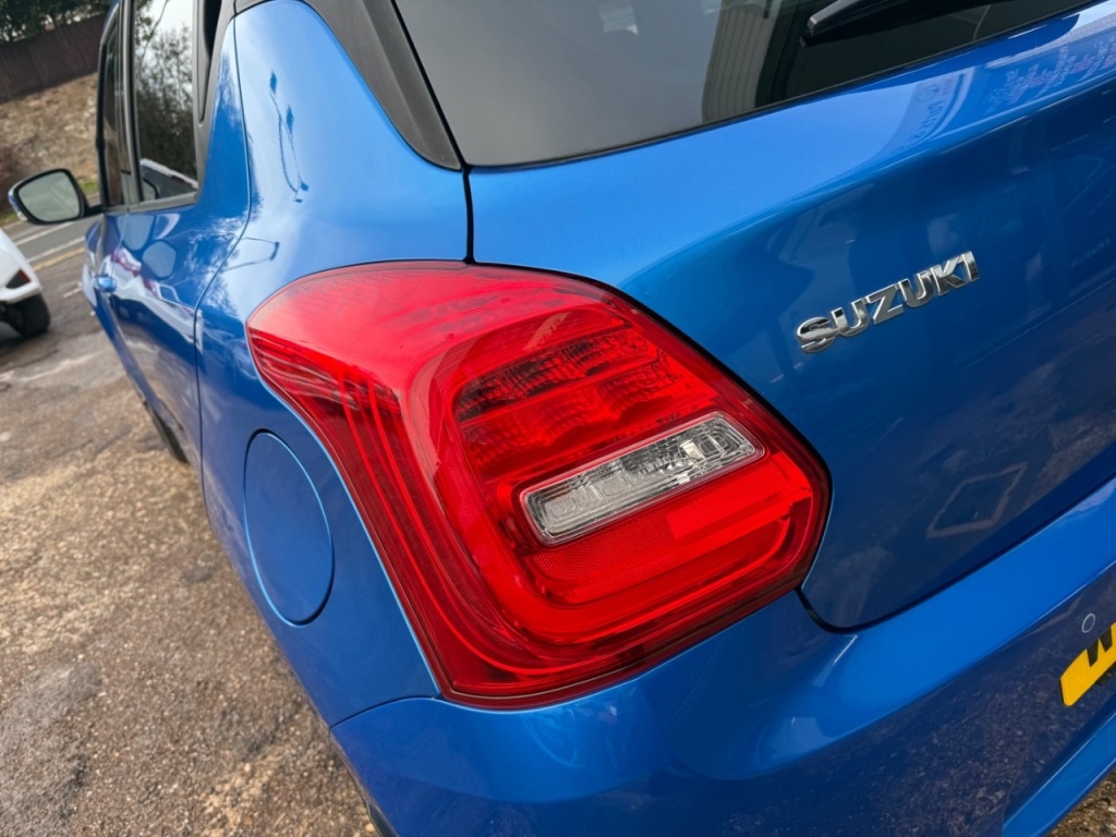 Used Suzuki Swift 2023 for sale - 77152802: Photo 15