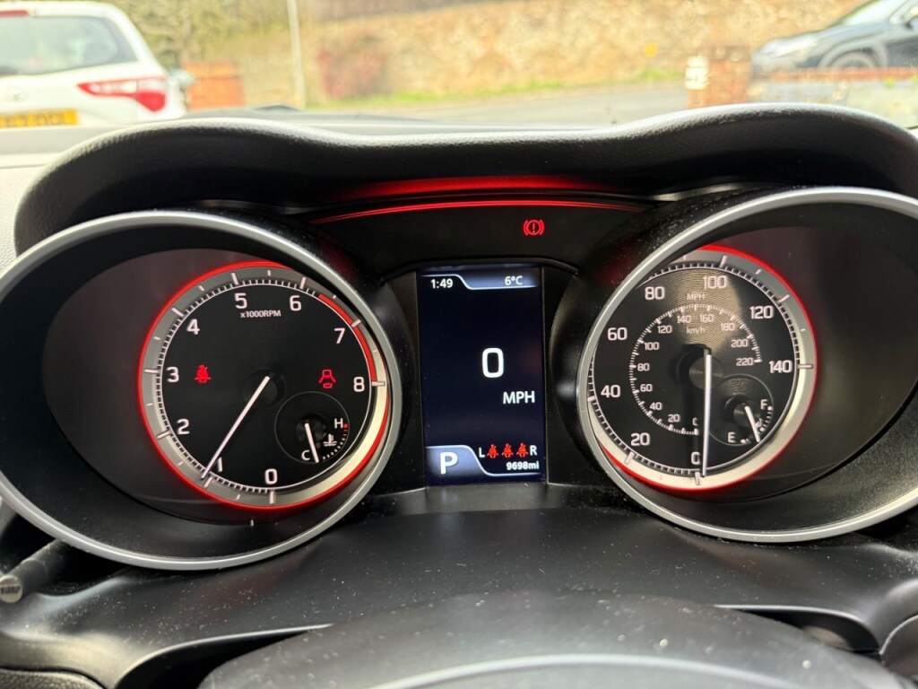 Used Suzuki Swift 2023 for sale - 77152802: Photo 32