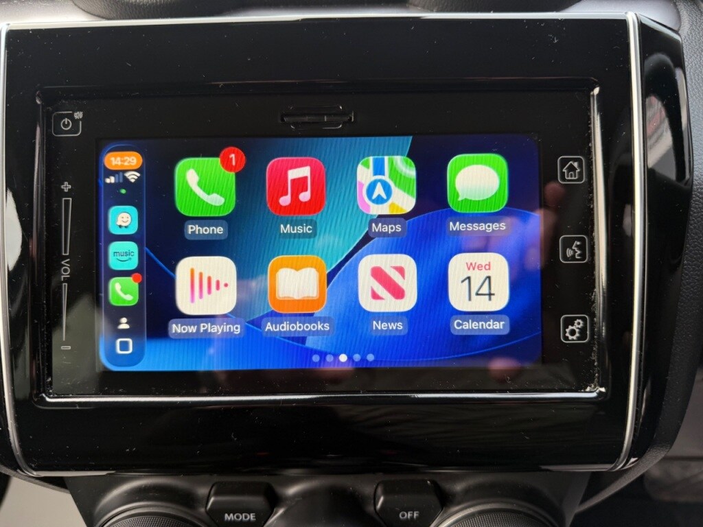 Used Suzuki Swift 2023 for sale - 77152802: Photo 33