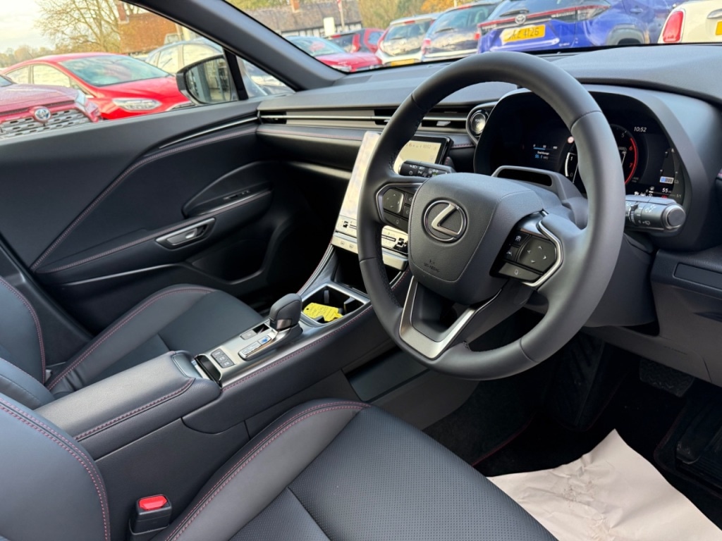 Used Lexus LBX 2025 for sale - 76616926: Photo 17