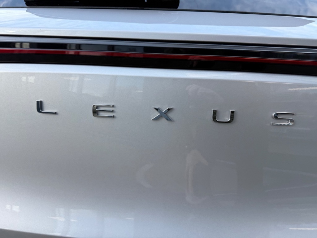 Used Lexus LBX 2025 for sale - 76616926: Photo 23