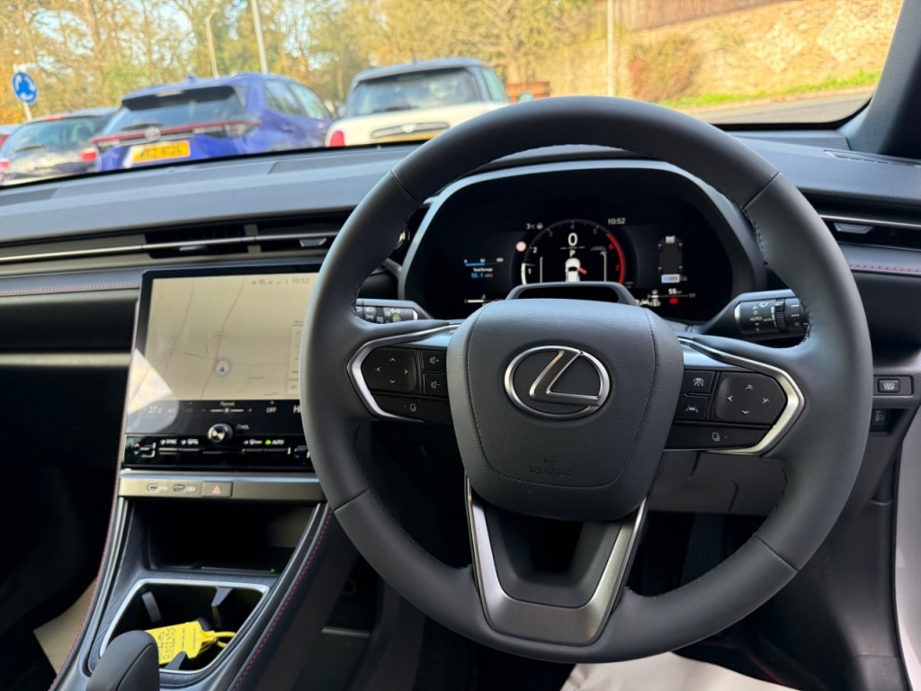 Used Lexus LBX 2025 for sale - 76616926: Photo 3