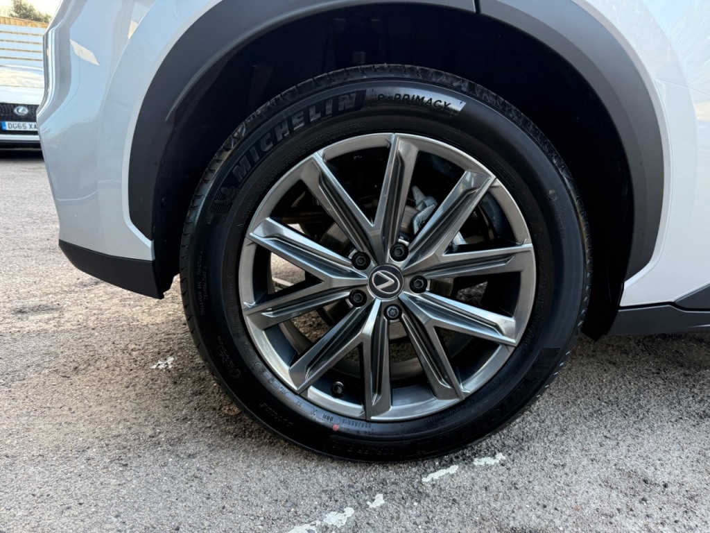 Used Lexus LBX 2025 for sale - 76616926: Photo 34