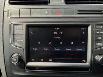 Used Volkswagen Polo 2016 for sale - 75095424: Photo
