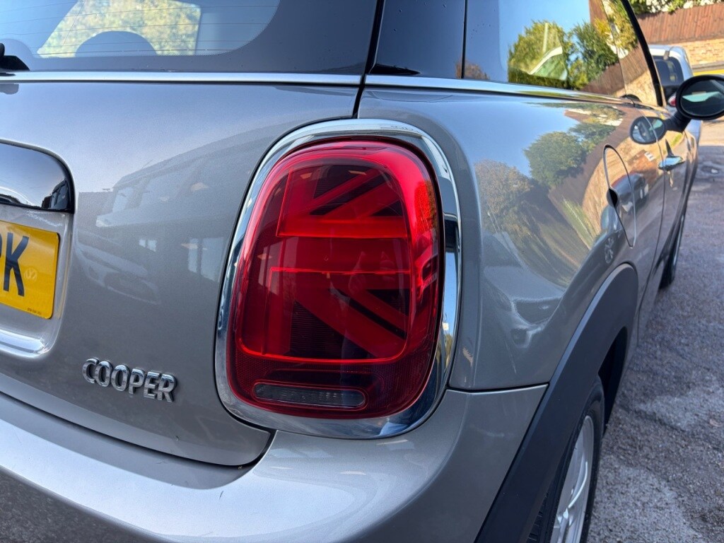 Used MINI Hatch 2018 for sale - 76332834: Photo 12