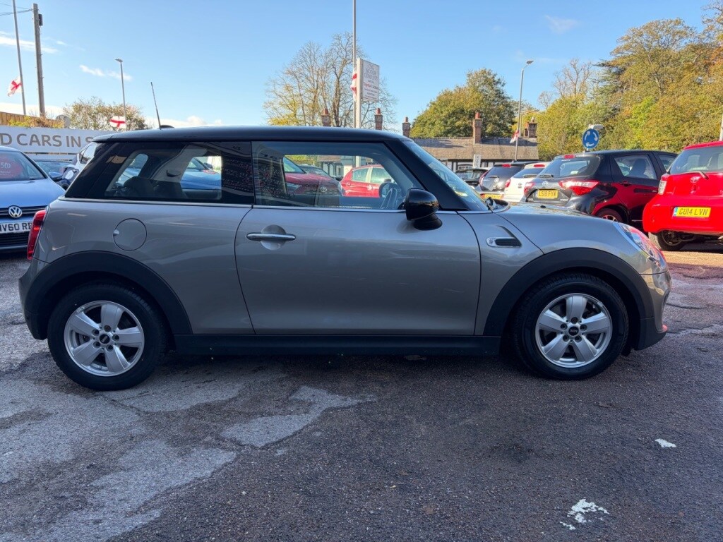 Used MINI Hatch 2018 for sale - 76332834: Photo 3