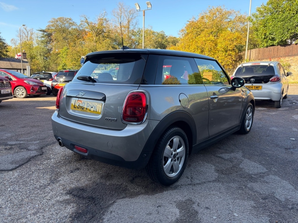 Used MINI Hatch 2018 for sale - 76332834: Photo 4