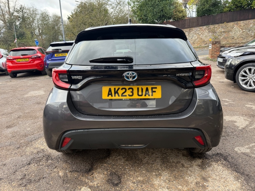 Used Toyota Yaris 2023 for sale - 76546096: Photo 10