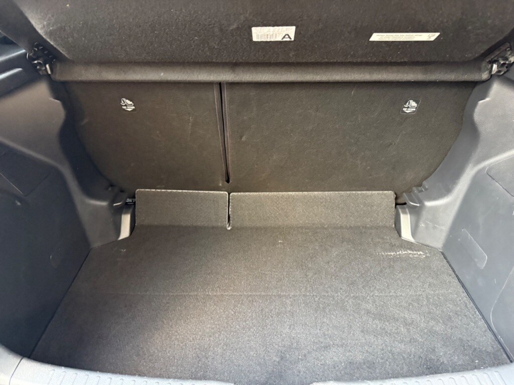 Used Toyota Yaris 2023 for sale - 76546096: Photo 35