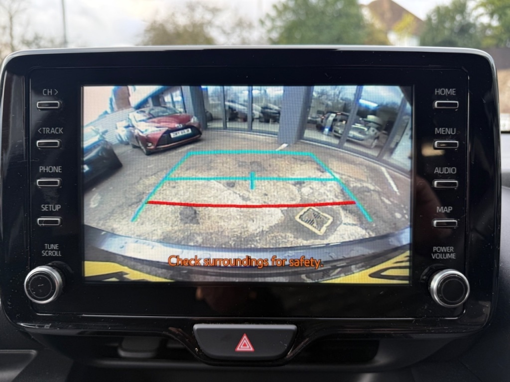 Used Toyota Yaris 2023 for sale - 76546096: Photo 4