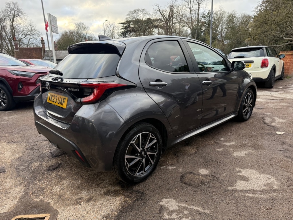 Used Toyota Yaris 2023 for sale - 76546096: Photo 9