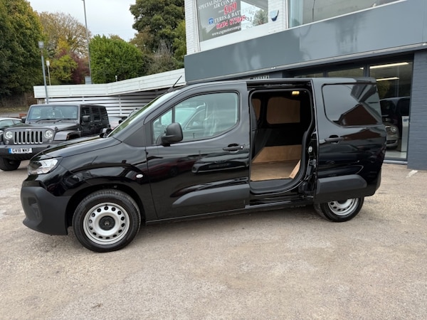 Used Citroen Berlingo 2024 for sale - 76162575: Photo 22