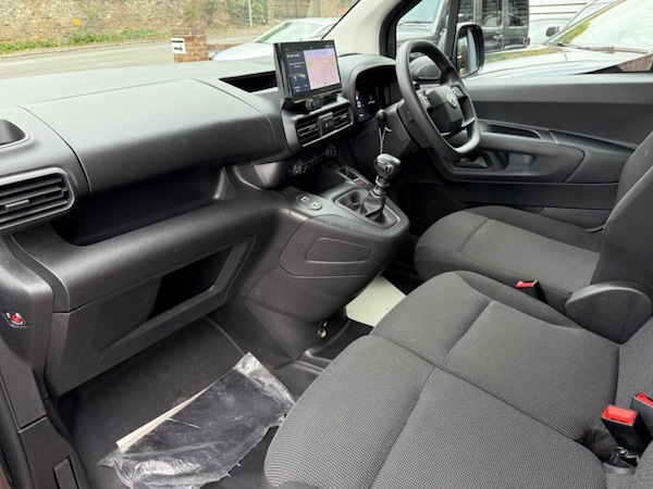 Used Citroen Berlingo 2024 for sale - 76162575: Photo 31