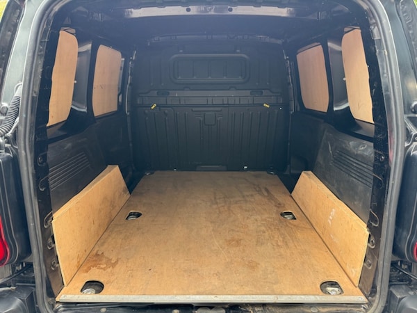 Used Citroen Berlingo 2024 for sale - 76162575: Photo 35
