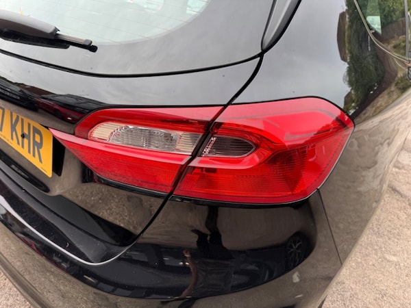 Used Ford Fiesta 2017 for sale - 76126563: Photo 18