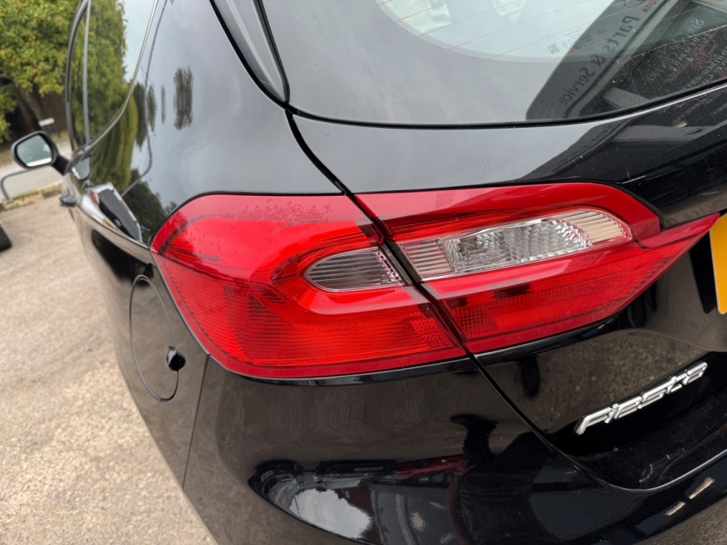 Used Ford Fiesta 2017 for sale - 76126563: Photo 21