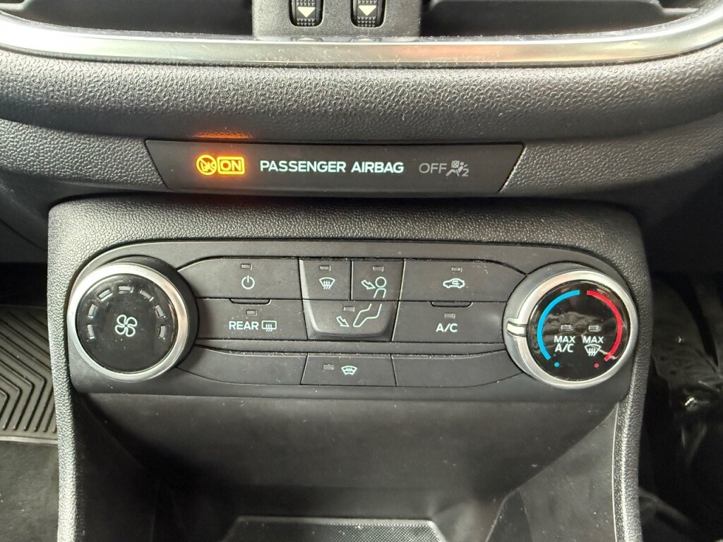 Used Ford Fiesta 2017 for sale - 76126563: Photo 7