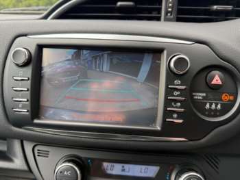 Used Toyota Yaris 2018 for sale - 75230695: Photo