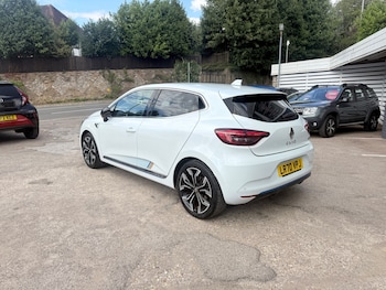 Used Renault Clio 2020 for sale - 79437338: Photo