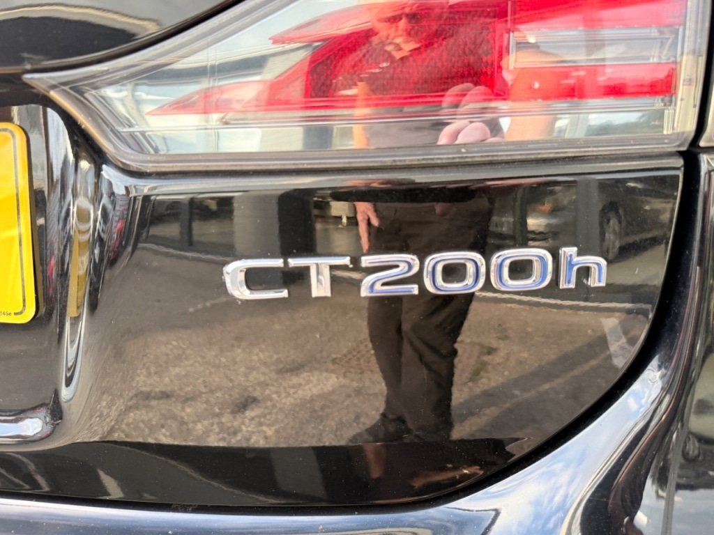 Used Lexus CT 2017 for sale - 75947111: Photo 18